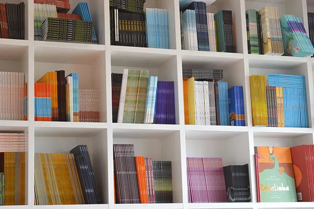 Du manuscrit à la librairie : comment un éditeur indépendant sélectionne un texte et crée un livre